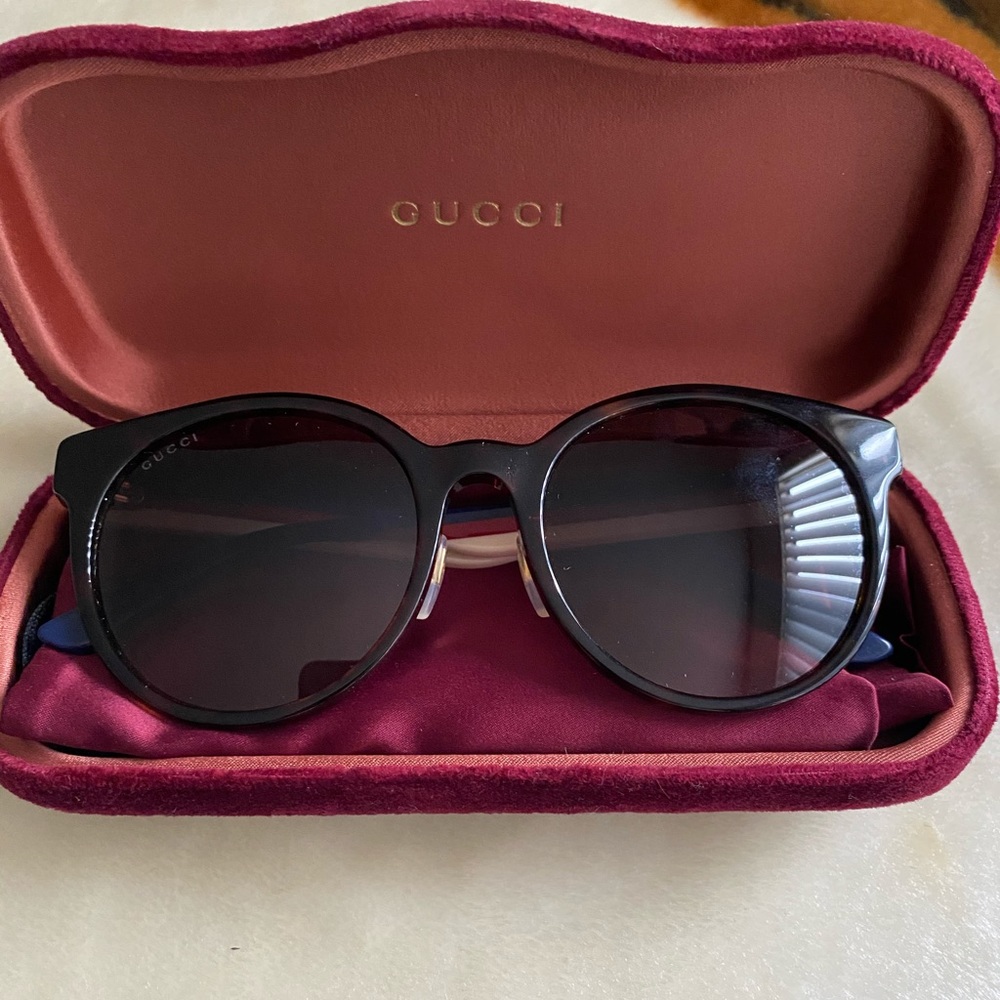 Tortoise Racerstripped Gucci Sunglasses